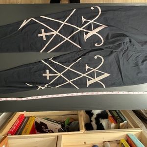 Actual Pain Leggings